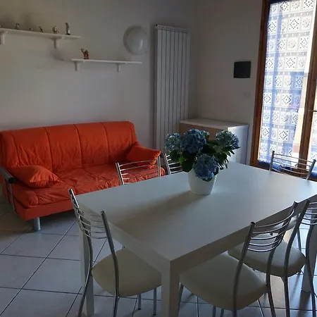 Feriehus Villetta Casali 3 D7 Lido delle Nazioni